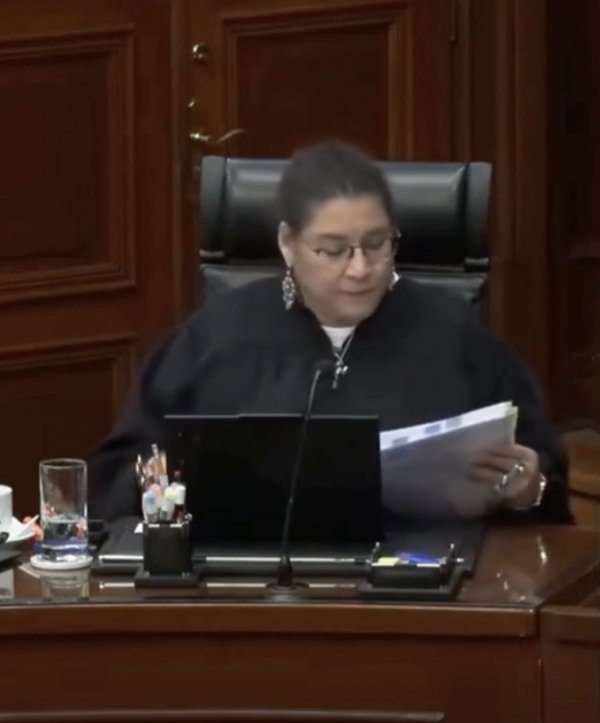 Lenia Batres se pelea con ministros en sesión de la Corte: Acusa que hay una conspiración en su contra